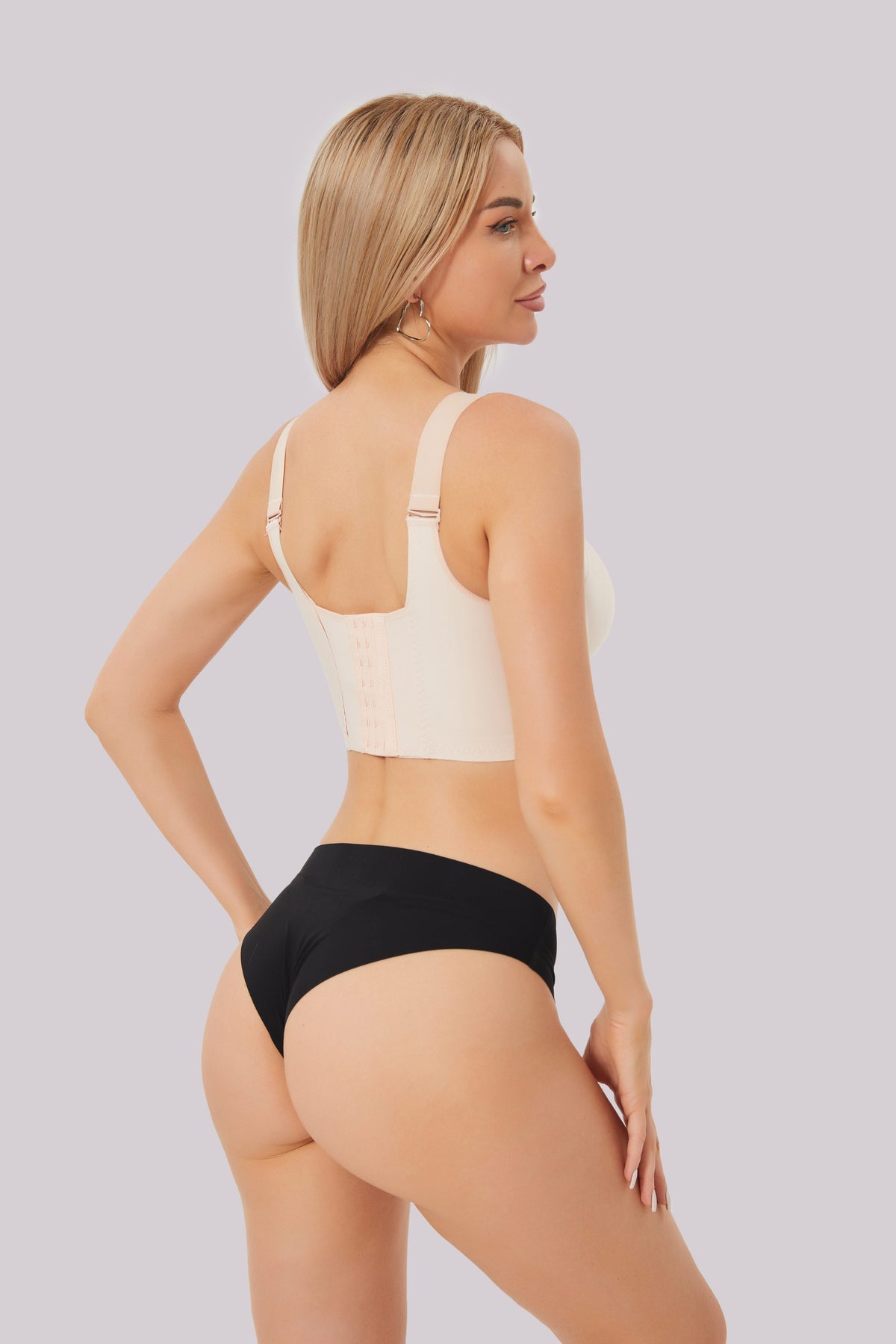 Confaty Iris – Comfortable Shaping Bra