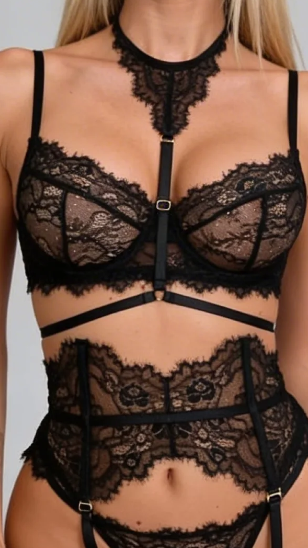 Sofia – 4-Piece Lingerie Set