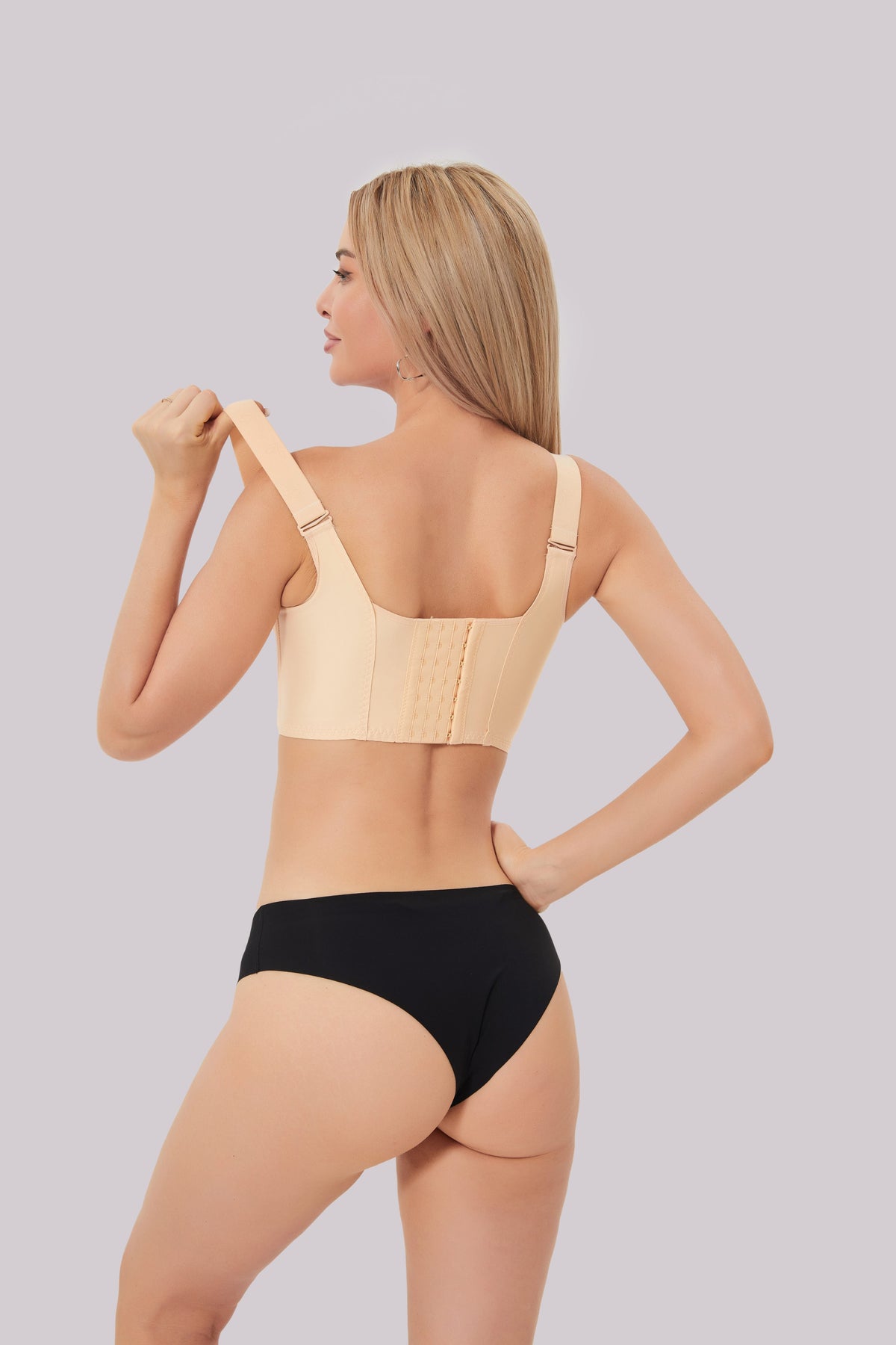 Confaty Iris – Comfortable Shaping Bra